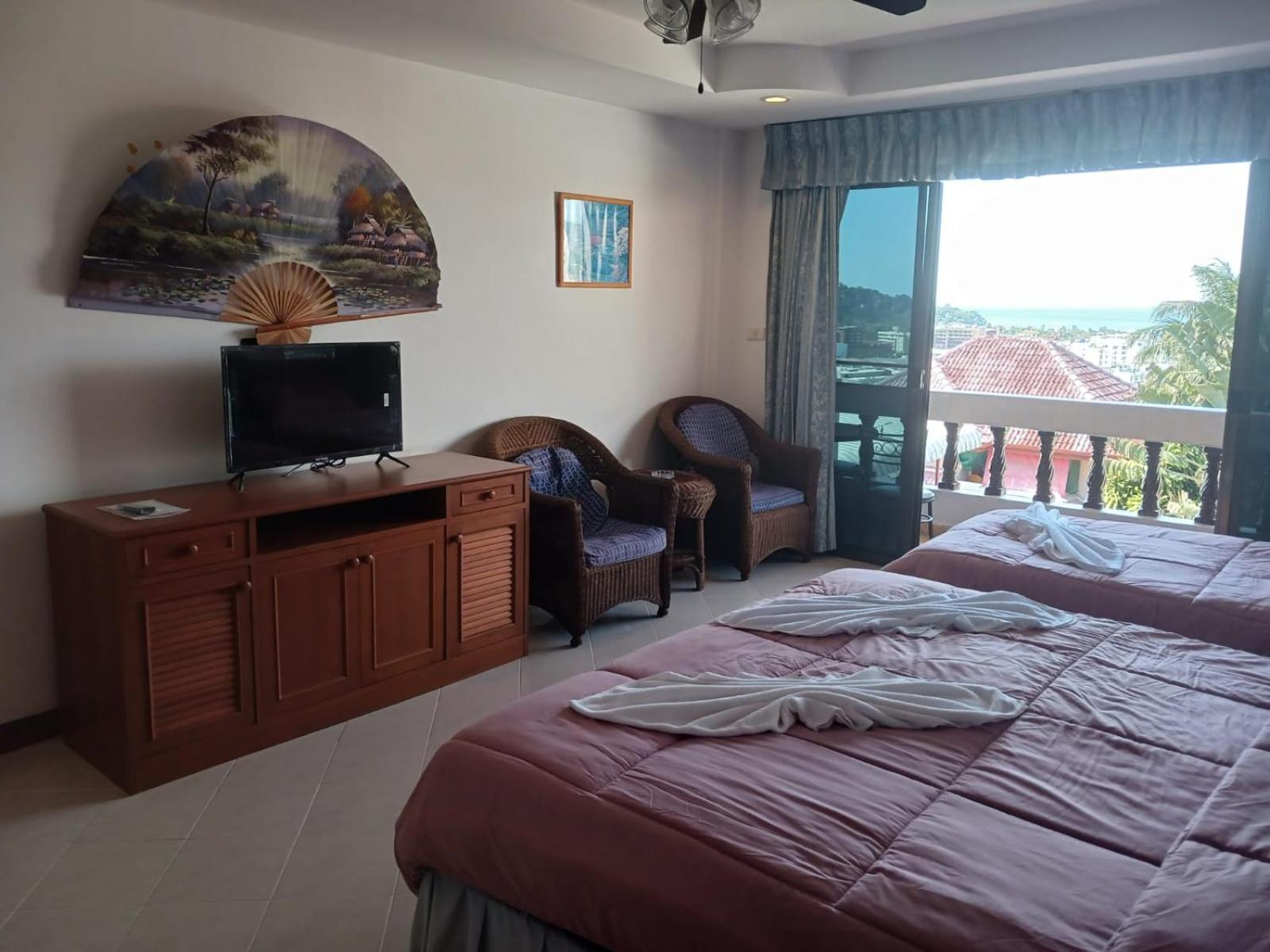Patong Aksarai Hotel מראה חיצוני תמונה