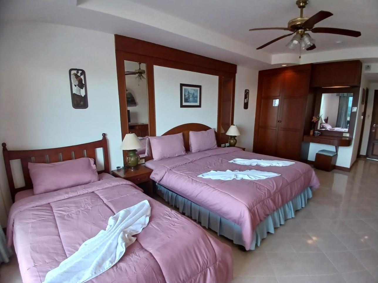 Patong Aksarai Hotel מראה חיצוני תמונה