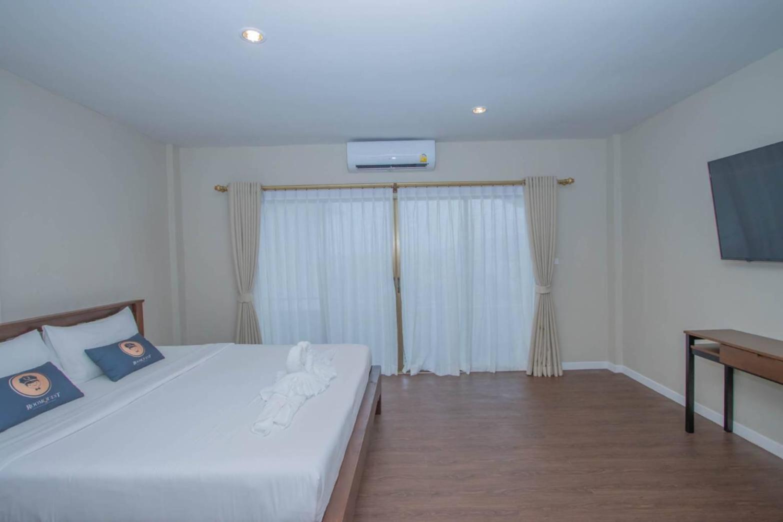 Patong Aksarai Hotel מראה חיצוני תמונה